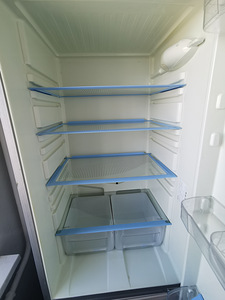 Külmkapp Indesit 344 l (6 foto / 9)