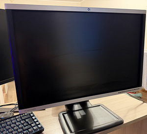 HP LA2405x 24” IPS monitor (1920×1200) (2 foto / 6)