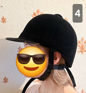 Ratsariided, kiiver ja jalatsid 9-12 a. (9 foto / 10)