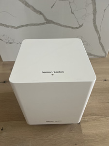 Harman/Kardon kõlarite komplekt + subwoofer (2 foto / 10)