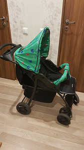 Britton jalutuskäru (1 foto / 6)
