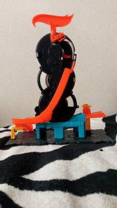 Hot Wheels rataste atraktsioon. (1 foto / 2)