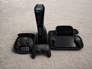 Playstation 5 Black Edition (1 фото из 3)