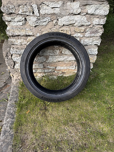 Michelin Pilot Sport 225/40 R19