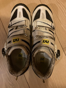 Mavic MTB rattakingad nr 38 jalale. (6 foto / 6)