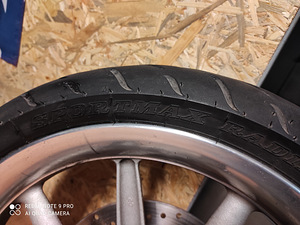 120 / 70r19 (2 фото из 3)
