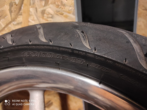 120 / 70r19 (3 фото из 3)
