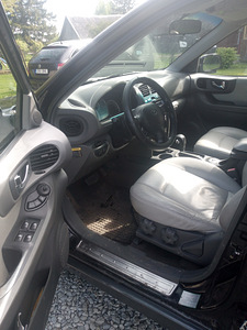 Hyundai santa fe 2.0 92KW (4 foto / 12)