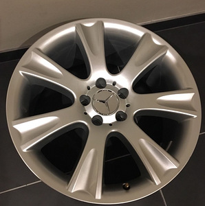 Mercedes-Benz uueväärsed veljed (1 foto / 8)