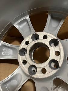 Mercedes-Benz uueväärsed veljed (7 foto / 8)