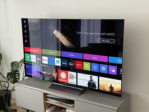 Teler LG OLED C3 65" (2023) (1 foto / 4)