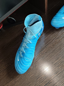 Nike mercurial (1 foto / 6)