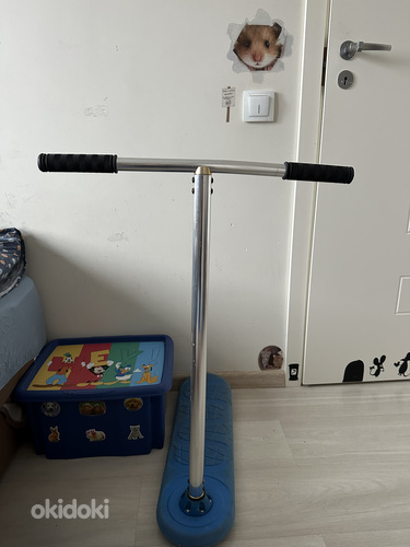 Синий indo scoot!