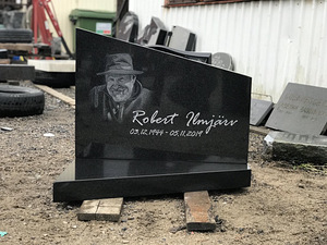 Изготовление памятников, по индивидуальному заказу. (8 фото из 10)