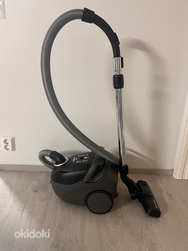 Nilfisk One Pölynimuri