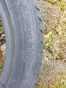 Suverehvid R17/50/225 Dunlop (3 foto / 4)