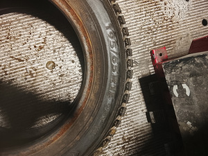 Naastrehvid R15/65/195 NOKIAN (4 foto / 4)