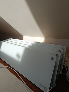 Продаются радиаторы с стеклянной панелью Termo Glass WiFi 90 (1 фото из 3)