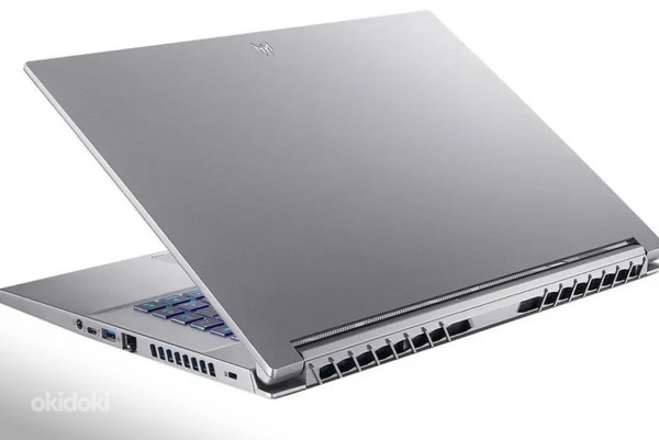 Acer predator Triton 300 se (2)