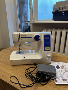 Õmblusmasin Toyota Jeans JFS18 (1 foto / 10)