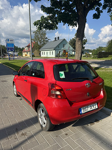 Toyota Yaris 2007 64 kW. reg tasu makstud! (4 foto / 10)