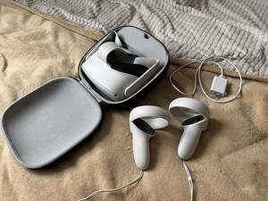VR prillid Oculus Quest 2 128GB (2 foto / 8)