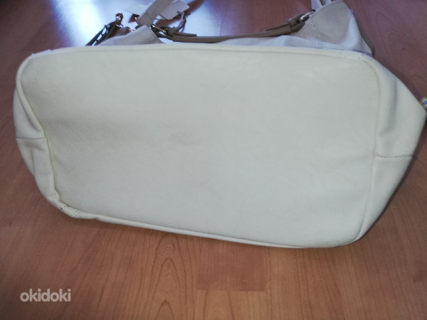 Новая кремовая белая сумка (фото #7)