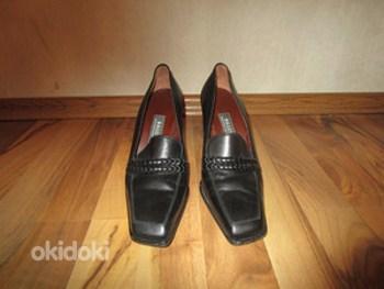 Новые черные туфли 37 (фото #2)