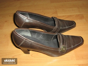 Pruunid kingad 37,5 (1 foto / 3)