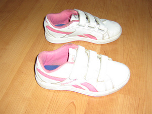 Tossud Reebok, suurus 31 (3 foto / 3)