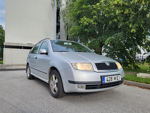 SKODA FABIA 1.2 47kw (1 foto / 10)