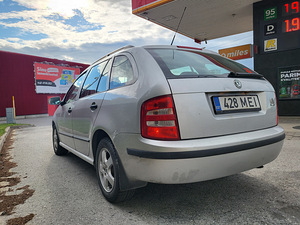 SKODA FABIA 1.2 47kw (5 foto / 10)