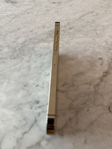 iPhone 13 Pro Max Gold 256 GB, kuldne (6 foto / 9)