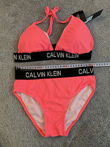 Новое бикини с принтом Calvin Klein ck (3 фото из 3)