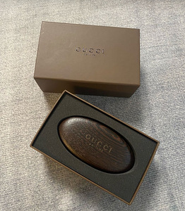 Новая щетка Gucci