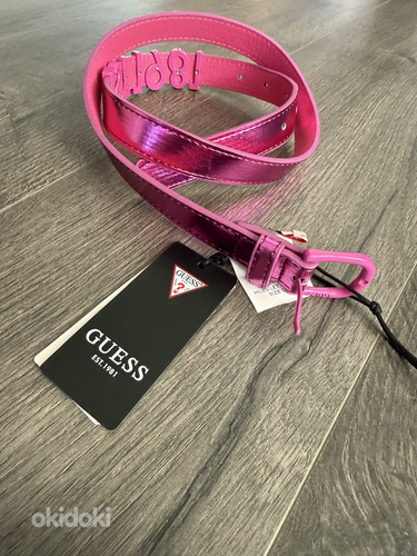 Новый ремень Guess размером 100 см в магазине 53.-