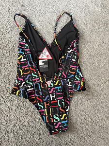 Uus GUESS trikoo xs ja s (5 foto / 6)