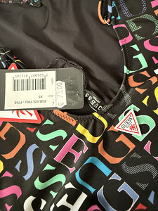 Uus Guess trikoo xs ja s (3 foto / 6)