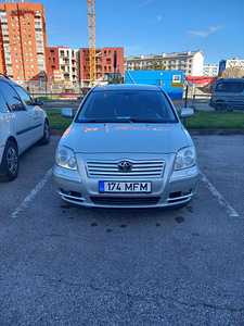 TYOTA AVENSIS 1.8 BENS (3 foto / 7)