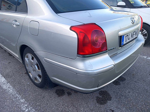 TYOTA AVENSIS 1.8 BENS (4 foto / 7)