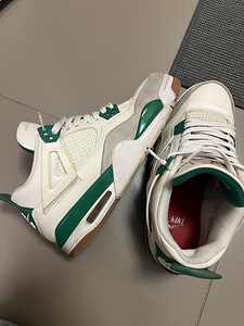 Jordan 4 (4 foto / 4)