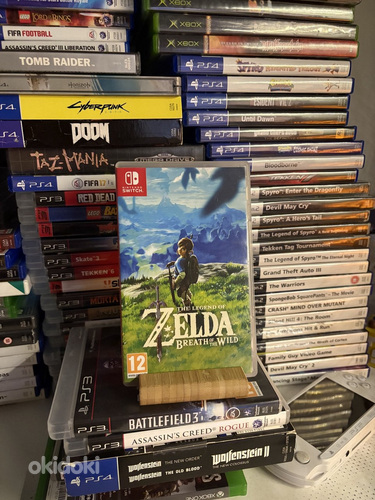 The Legend of Zelda Breath of the Wild - Nintendo Switch