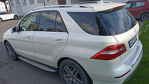 Mercedes ML 350 auto (6 foto / 15)