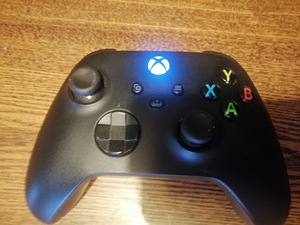 Xbox series xs pult (5 foto / 5)