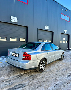 Volvo S80 2.4D - 2005 (5 foto / 9)
