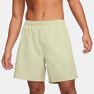 Meeste lühikesed püksid NIKE CHALLENGER, suurus L — uued sil (1 foto / 5)