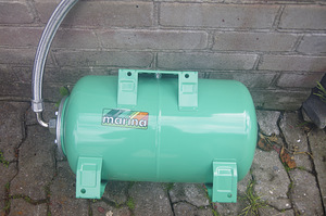 Müüa täiesti uus marina hüdrofoor 25 l (1 foto / 3)