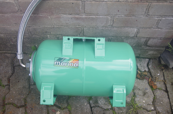 Müüa täiesti uus marina hüdrofoor 25 l