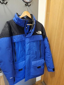 The North Face Parka McMurdo 2 (Size M) (3 foto / 3)