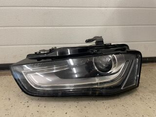 Audi A4 (B8) vasakpoolne esimene LED tuli 2012-2014.a.